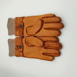 Vintage Camel Gloves